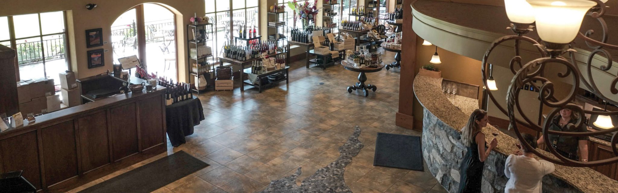 The Tasting Room and Wine Shop at Hester Creek